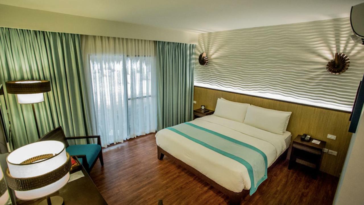 Oceanica Resort Panglao, Bohol מראה חיצוני תמונה Deluxe Room